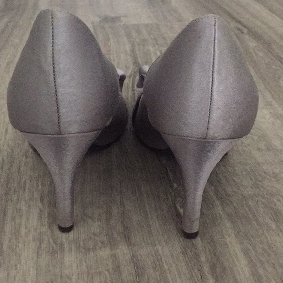 Silver peep toe heels - Picture 3 of 5
